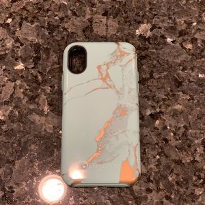 Otter box iPhone X case